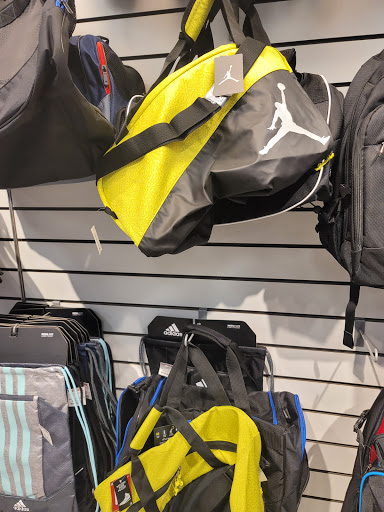 Department Store «T.J. Maxx», reviews and photos, 5627 Concord Pike, Wilmington, DE 19803, USA