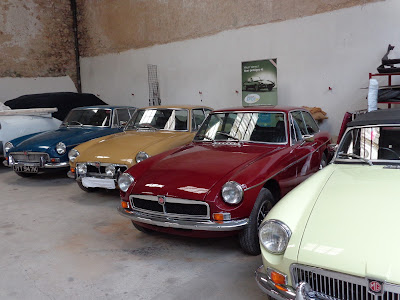MG PLUS à Champigny