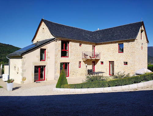 Lodge Gite Bellevue d'Aveyron, la location de vacances en Occitanie Sainte-Eulalie-d'Olt