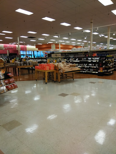 Grocery Store «Winn-Dixie», reviews and photos, 701 E Main St, Prattville, AL 36067, USA