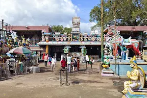 Thirumullaivoyal Main Road image