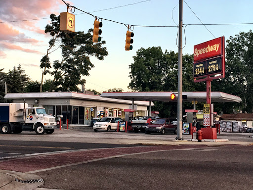 Speedway, 105 N Cass St, Berrien Springs, MI 49103, USA, 