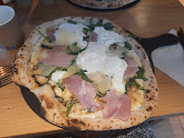 Plats et boissons du Pizzeria Pizza Cosy à Bourgoin-Jallieu - n°17