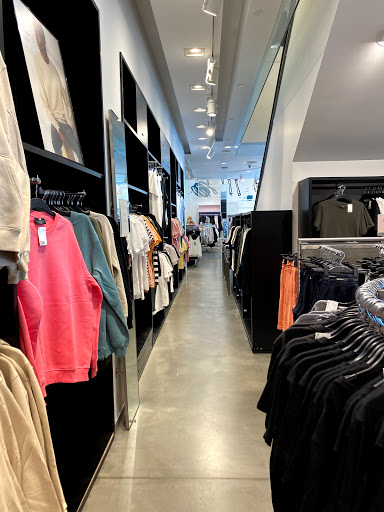 Clothing Store «H&M», reviews and photos, 6187 State St, Salt Lake City, UT 84107, USA