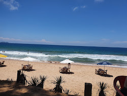 Praia de Tucuns'in fotoğrafı uçurumlarla desteklenmiş