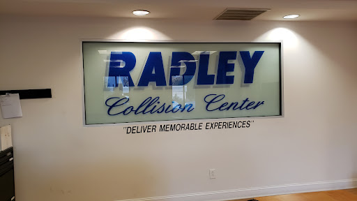 Auto Body Shop «Radley Collision Center», reviews and photos, 22 Perchwood Dr, Fredericksburg, VA 22405, USA