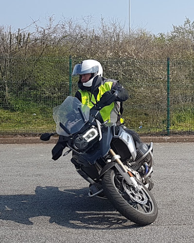 Reviews of Bryans BMW Rider Training West Midlands in Stoke-on-Trent - School