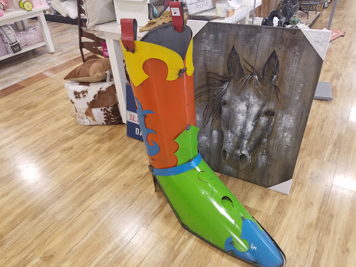 Home Goods Store «HomeGoods», reviews and photos, 2911 Rio Grande Blvd #100, Colleyville, TX 76034, USA