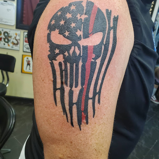 Tattoo Shop «Mission Beach Tattoo», reviews and photos, 3215 Mission Blvd, San Diego, CA 92109, USA