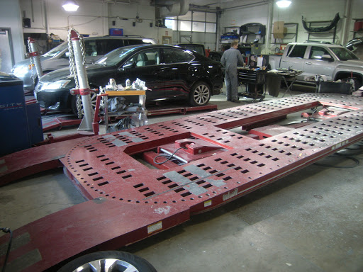 Auto Body Shop «Big E Auto Rebuild», reviews and photos, 912 SW 146th St, Seattle, WA 98166, USA