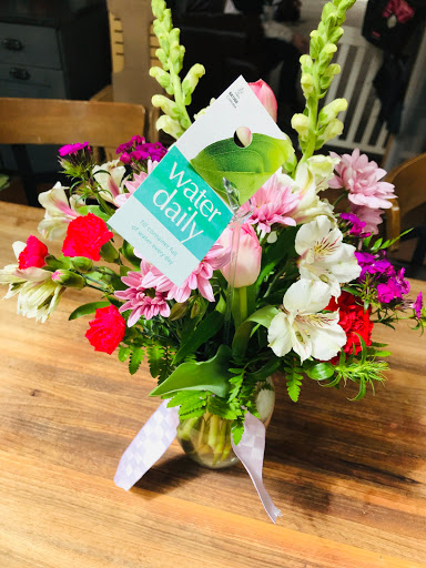 Florist «Balmes Flowers Gurnee», reviews and photos, 4949 Grand Ave, Gurnee, IL 60031, USA