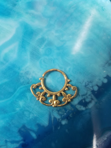 Tattoo Shop «milk and honey tattoo parlour», reviews and photos, 819 Castleton Ave, Staten Island, NY 10310, USA