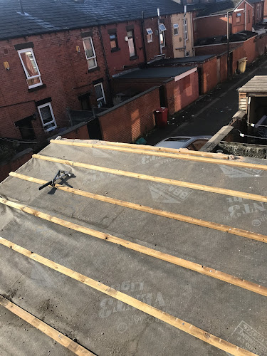Reviews of LT Roofing & Maintenance in Manchester - Construction company