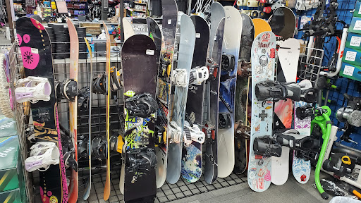 Sporting Goods Store «Play It Again Sports», reviews and photos, 5600 95th St, Oak Lawn, IL 60453, USA