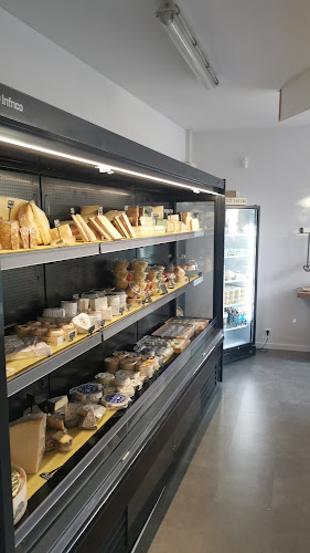 Épicerie fromagerie Maître corbeau Is-sur-Tille