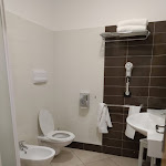 Photo n°4 de l'avis de Mass.negri. fait le 26/02/2023 à 19:06 sur le  Manhattan Village Hotel à Sulmona