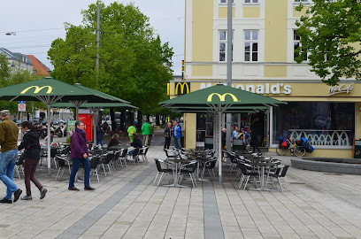 McDonald,s Restaurant - Fuggerstraße 2, 86150 Augsburg, Germany
