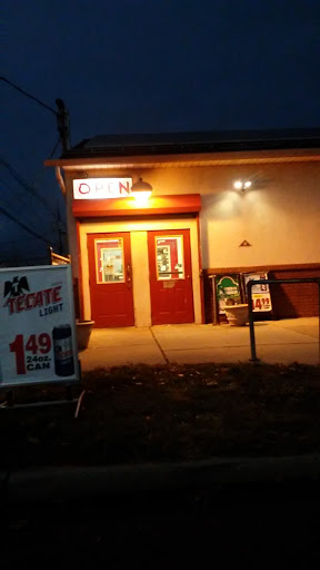 Liquor Store «Scarlet Knight Liquor Sales», reviews and photos, 874 Hamilton St, Somerset, NJ 08873, USA