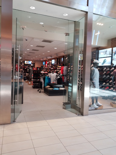 Shopping Mall «Westland Mall», reviews and photos, 1675 W 49th St, Hialeah, FL 33012, USA