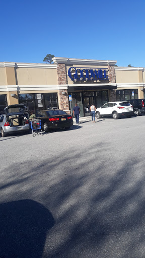 Thrift Store «Goodwill Thrift Store - Mandarin», reviews and photos