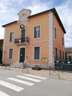 Mairie Marlieux à Marlieux