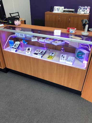 Cell Phone Store «MetroPCS Authorized Dealer», reviews and photos, 2045 N Atlantic Ave, Cocoa Beach, FL 32931, USA