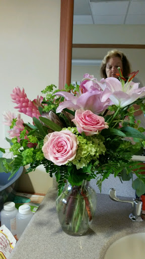 Heather House Floral Designs, 903 Nissley Rd, Lancaster, PA 17601, USA, 