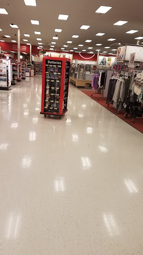 Department Store «Target», reviews and photos, 8282 Golden Link Blvd, Northfield, OH 44067, USA