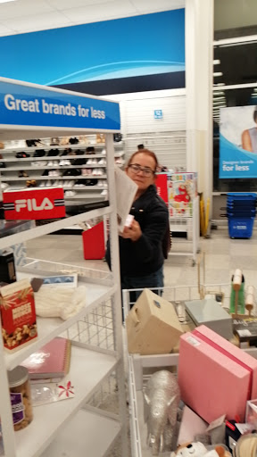 Clothing Store «Ross Dress for Less», reviews and photos, 8540 Fourwinds Dr, Windcrest, TX 78239, USA