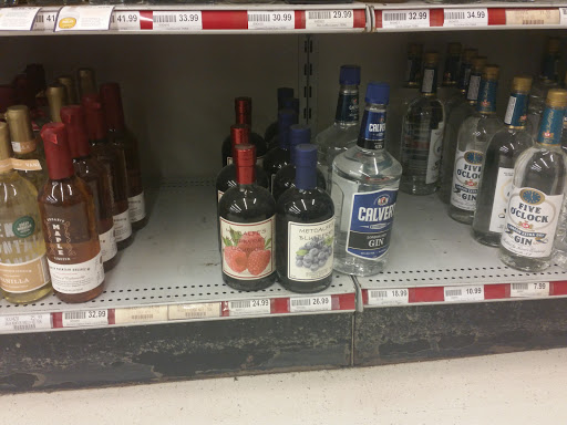 Liquor Store «Pearl Street Beverage», reviews and photos, 240 Pearl St, Burlington, VT 05401, USA