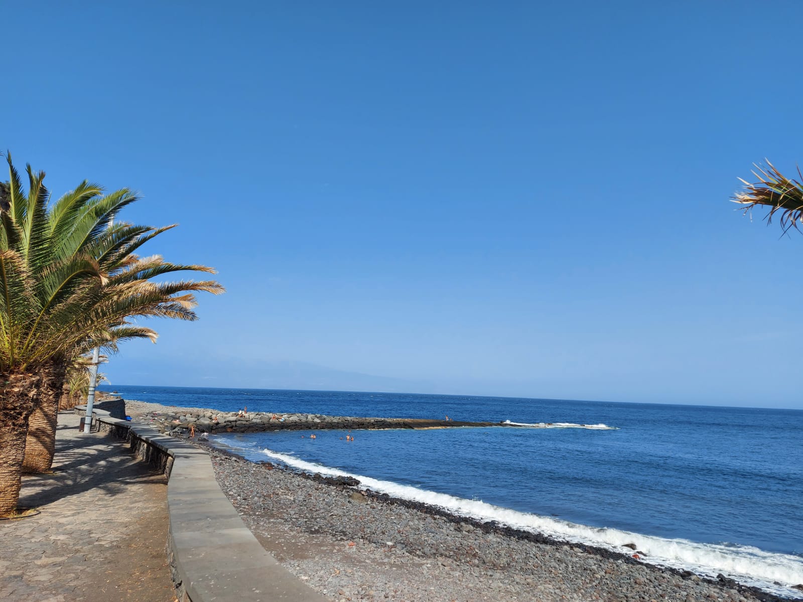 Photo de Playa de la Cueva et le règlement