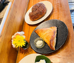 Seniman Coffee Shop & Roastery photo