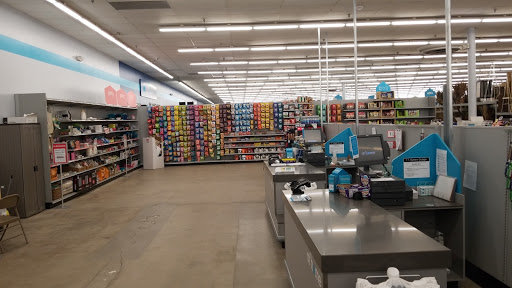 Home Goods Store «At Home», reviews and photos, 3100 Washtenaw Ave, Ypsilanti, MI 48197, USA