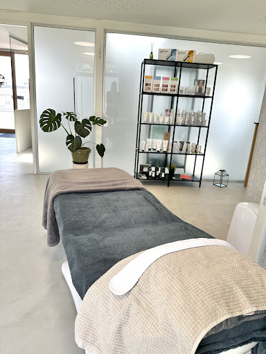 Ulstrup Skin & Fodpleje in Aarhus N, Aarhus