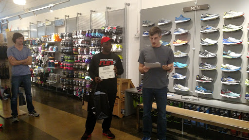 Running Store «Fleet Feet Sports Raleigh», reviews and photos, 3532 Wade Ave, Raleigh, NC 27607, USA