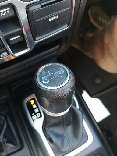 Jeep Dealer «Dulles Chrysler Jeep Dodge Ram Viper», reviews and photos, 109 Catoctin Cir SE, Leesburg, VA 20175, USA