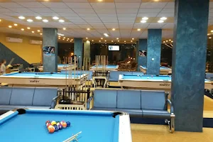 Lounge Rist Billiards and Snooker image