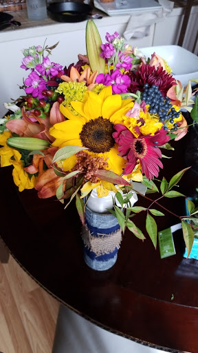 Florist «Hummingbird Floral & Gifts», reviews and photos, 4001 Rice St, Shoreview, MN 55126, USA