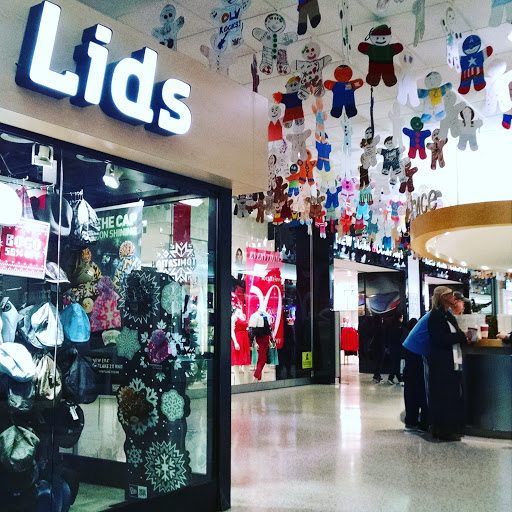 Shopping Mall «Harlem Irving Plaza», reviews and photos, 4104 Harlem Ave, Norridge, IL 60706, USA