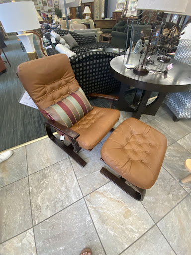 Used Furniture Store «Jubilee Furniture», reviews and photos, 730 North Ave, Carol Stream, IL 60188, USA
