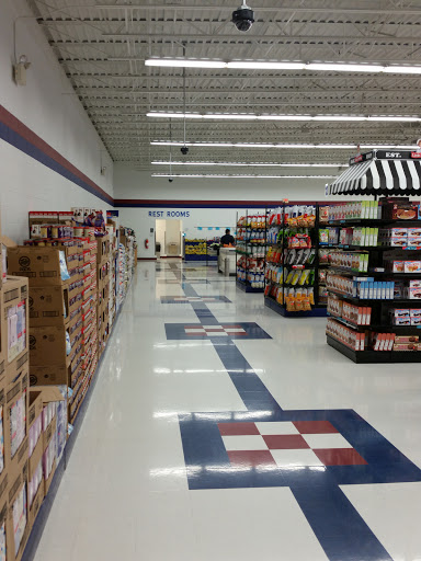 Grocery Store «Sharp Shopper Grocery Outlet», reviews and photos, 340 W Main St, Leola, PA 17540, USA