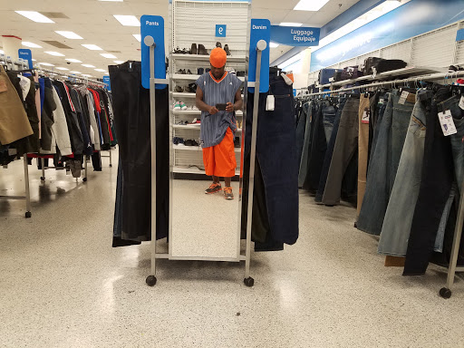 Clothing Store «Ross Dress for Less», reviews and photos, 2803 Battleground Ave, Greensboro, NC 27408, USA