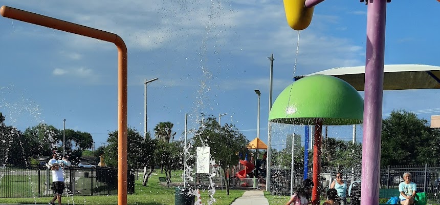 Freddy Gonzalez Memorial Park Splash Playground Edinburg Tx