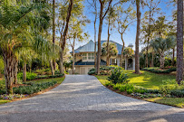 Beautiful Blooms Landscaping - Photo 3 - Car repair in Jacksonville, FL, Jacksonville