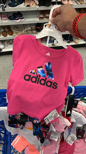 Clothing Store «Ross Dress for Less», reviews and photos, 3124 N Dinuba Blvd, Visalia, CA 93291, USA