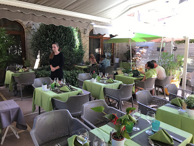 Au Petit Patio à Orange
