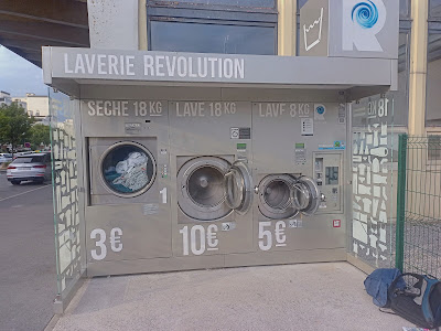 Laverie Revolution laundry à Boulogne-sur-Mer
