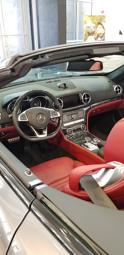 Mercedes Benz Dealer «Mercedes-Benz of Pembroke Pines», reviews and photos, 14199 Pines Blvd, Pembroke Pines, FL 33027, USA
