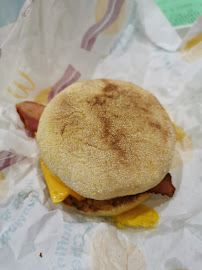 Cheeseburger du Restauration rapide McDonald's Porte de la Villette à Paris - n°4