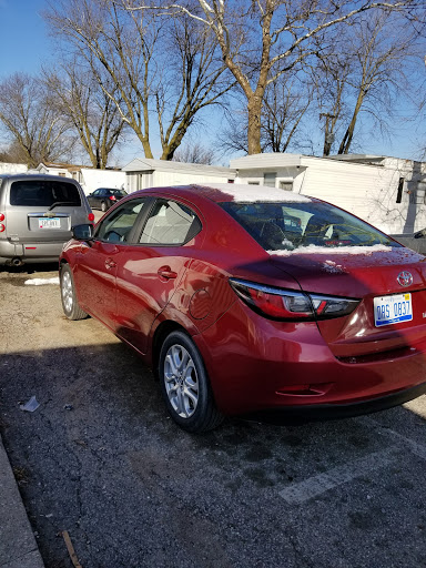 Used Car Dealer «D J Auto Sales», reviews and photos, 3815 16th Ave SW, Cedar Rapids, IA 52404, USA